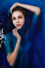 Blue Water Portrait - Badewannen Fotoshooting