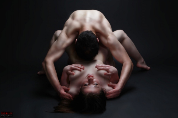 Nudes on Floor - Paarshooting Aktfotografie
